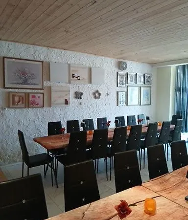 Landhotel Eisdorf 3*